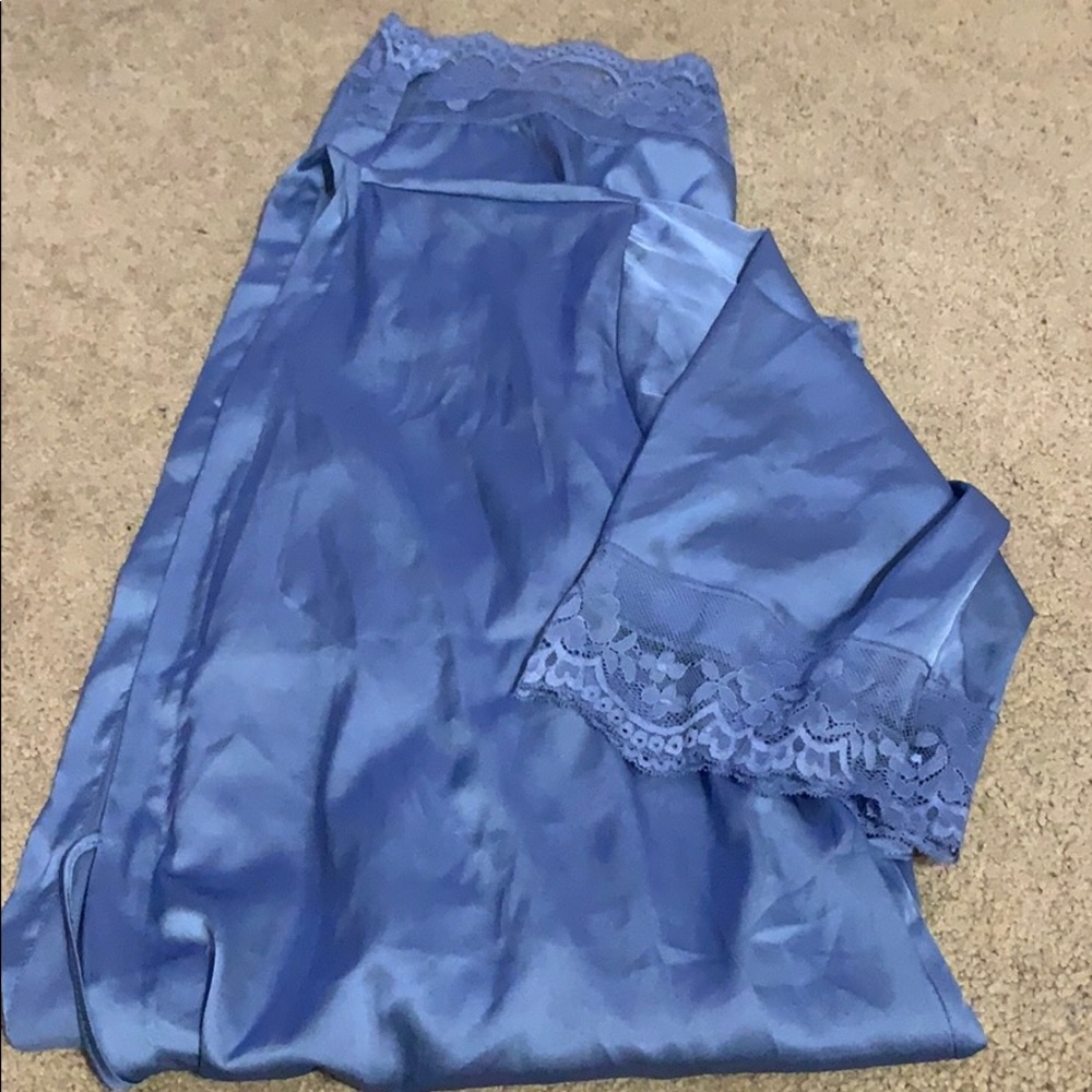 Dusty blue silky lace robe